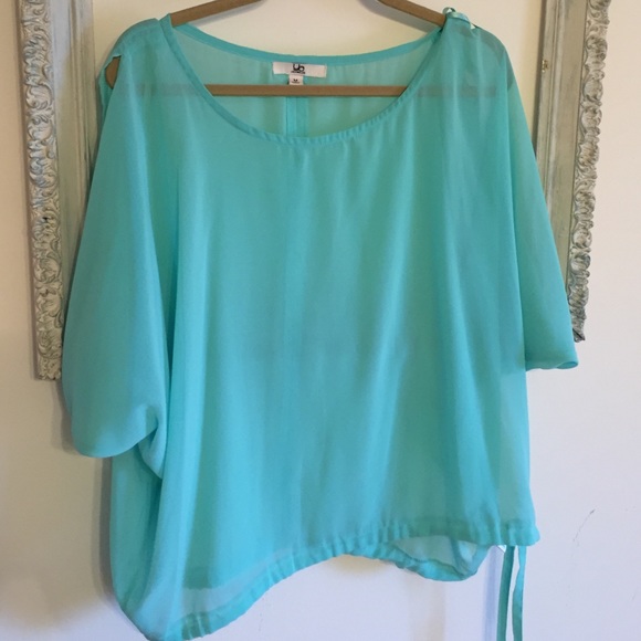 seafoam green 80% silk top
