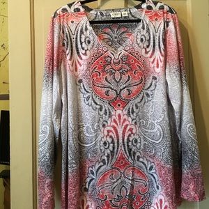 Light weight sparkle Tee💕