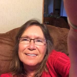 Meet your Posher, Pam