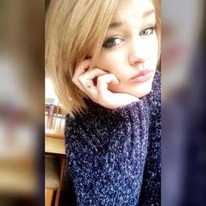 Meet your Posher, Mallory