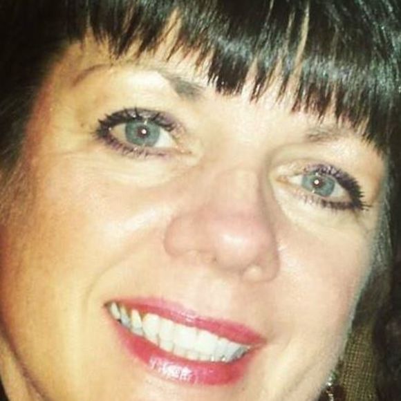 Meet your Posher, Janet - Picture 1 of 1