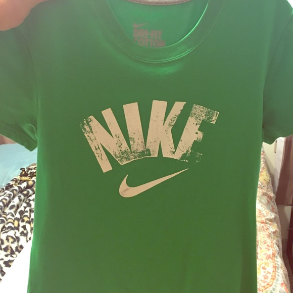 Never been work Nike working drifit