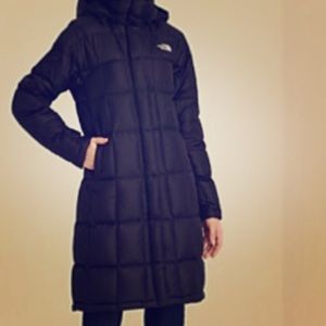 The North Face Jackets & Coats - North face parka ❤️ The North Face Jackets & Coats - North face parka ❤️