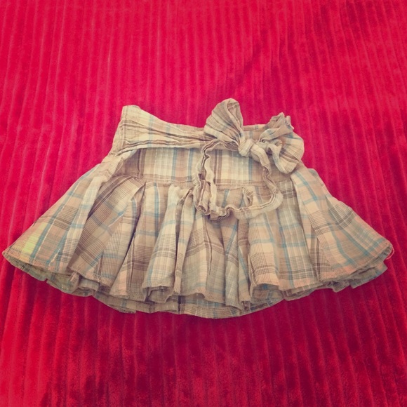 Super Cute Plaid Skirt