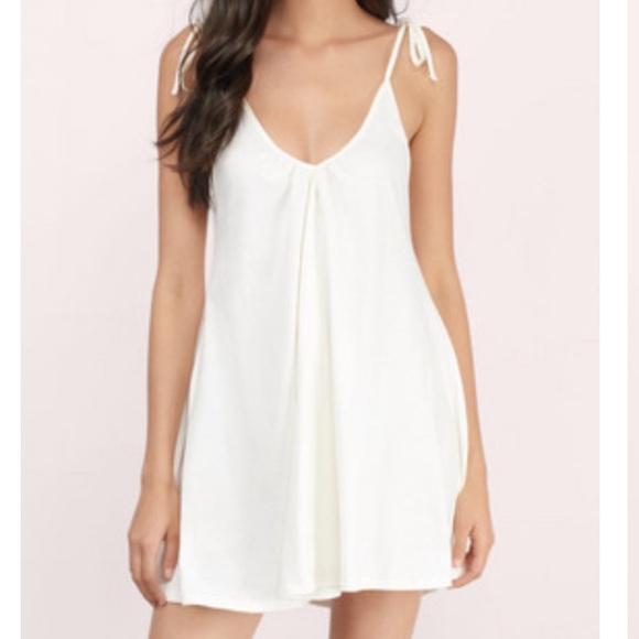 ❌SOLD❌ Tobi cream backless dress