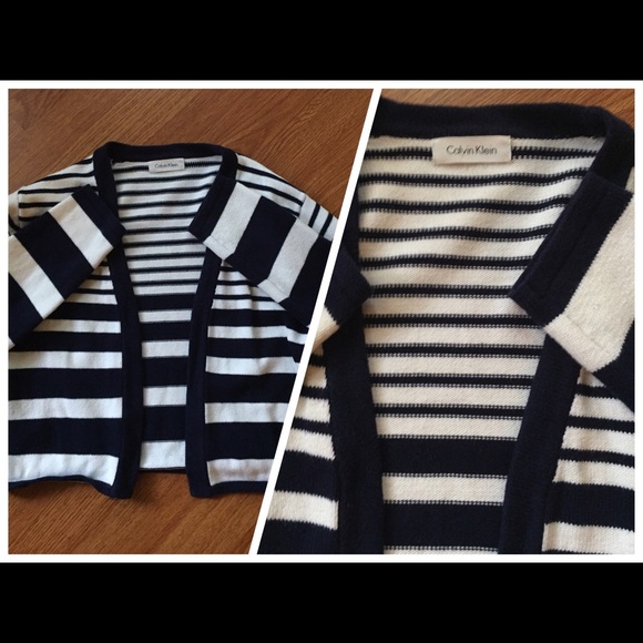 Calvin Klein Cropped Cardigan