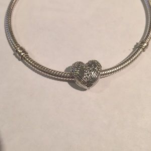 Majestic feather charm