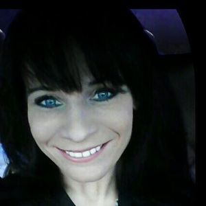 Meet your Posher, Nikki