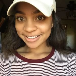 Meet your Posher, Elizabeth