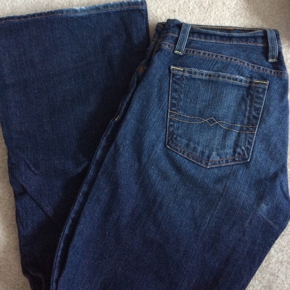 ☘LUCKY BRAND JEANS☘
