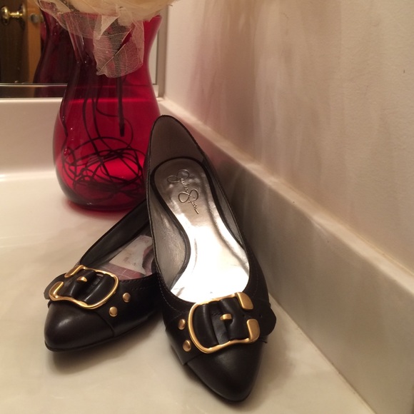 Jessica Simpson  Leather upper flats