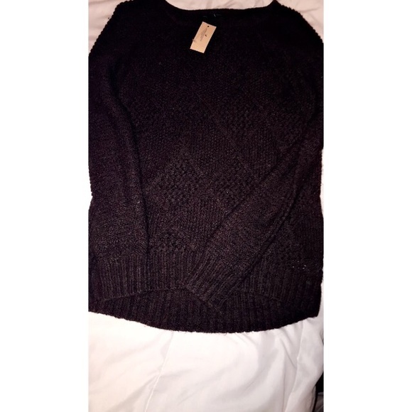 American eagle sweater NWT size SMALL