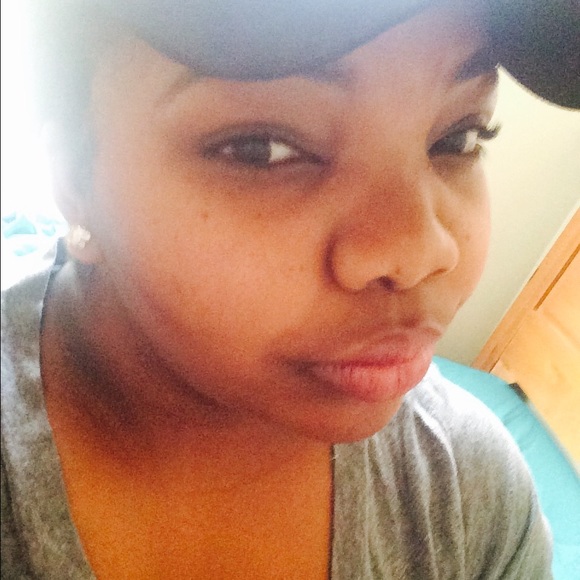 Meet your Posher, Yates