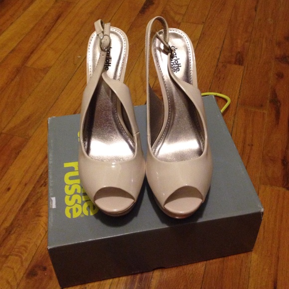 Patent nude heels