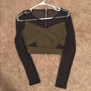 Olive green and black crop top xs