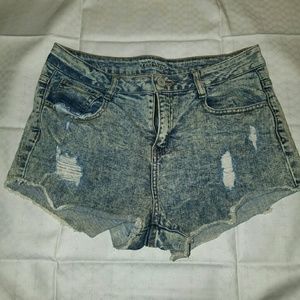 Cheeky high-waisted Jean shorts