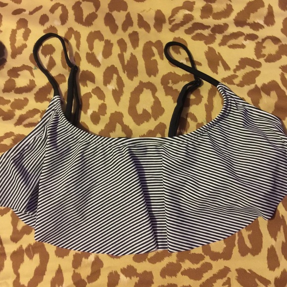 Ruffle top swim suit