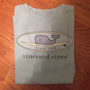 Vineyard Vines Surfing Whale Tee