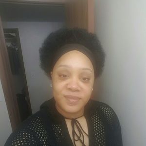 Meet your Posher, Athena