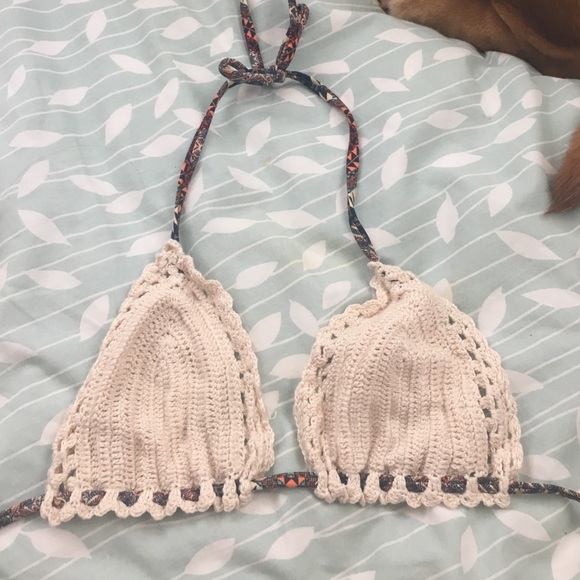 Kendall & Kylie bikini top