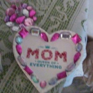 Mom Plaque