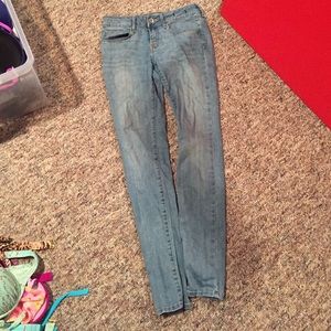 Bullhead Skinniest Jeans