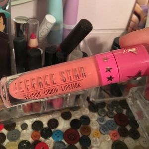 Jeffrey Star limited edition 714 lipstick