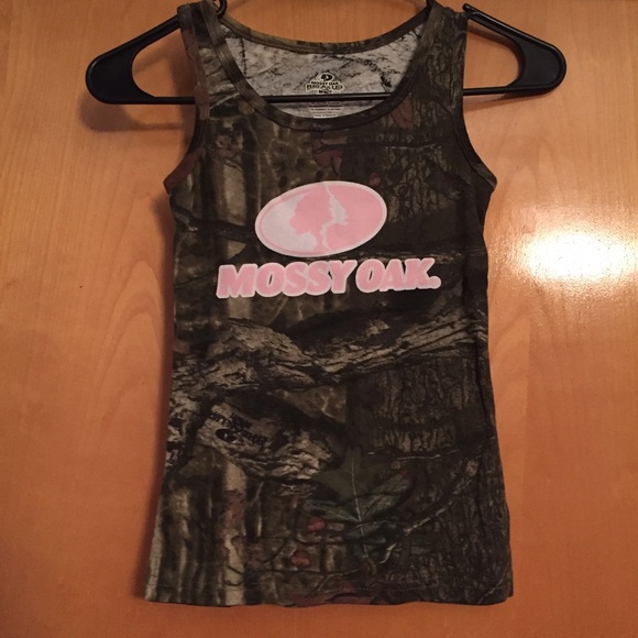 Mossy Oak break-up camo & pink tank top, BNWOT!