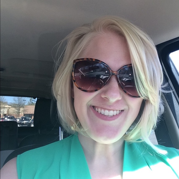 Meet your Posher, Lynsey