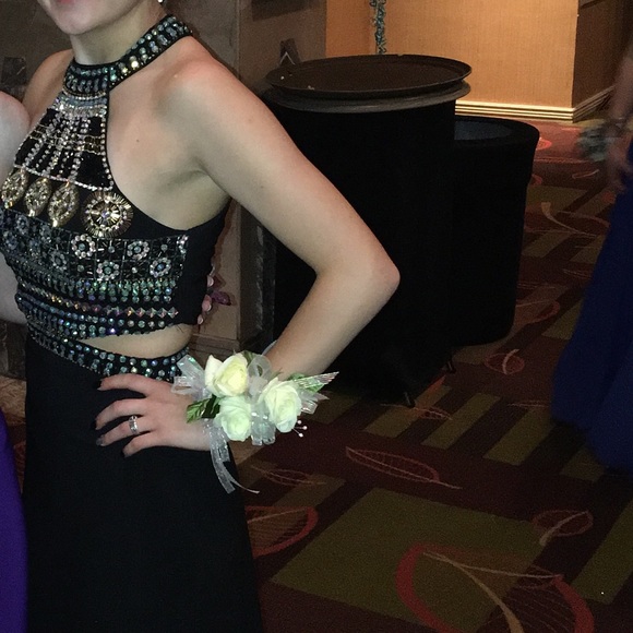 Crystal Doll Prom Dress!!! - Picture 1 of 4