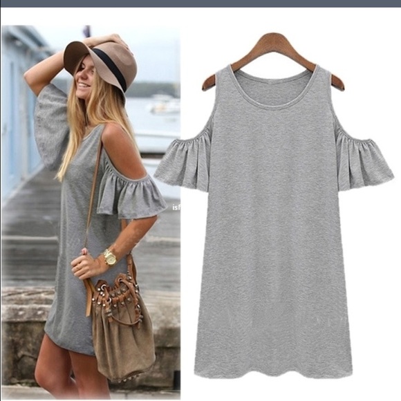 Dresses & Skirts - Gray Dress