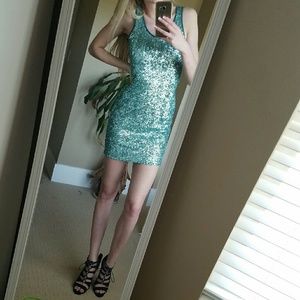 evening/ homecoming dress