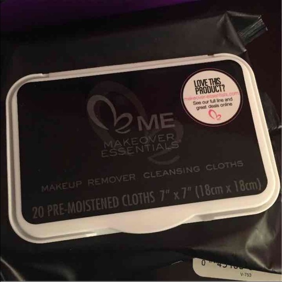 Makeup bundle!! - Picture 2 of 3