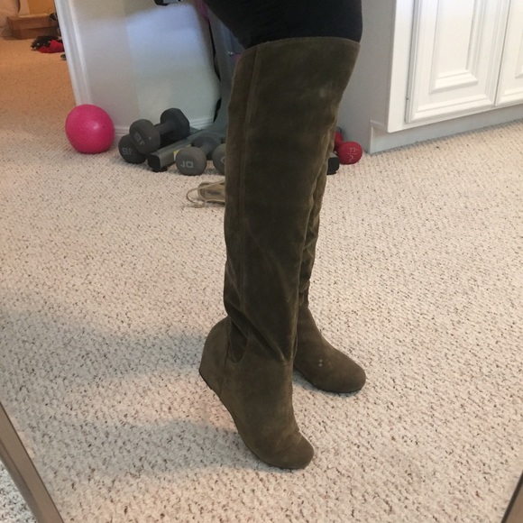 Moss green taupe velour boots