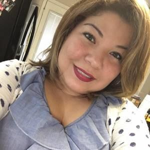 Meet your Posher, Claudia