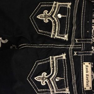 Buckle rock revivals