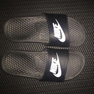 Black Nike Slides