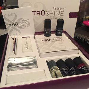 Jamberry TruShine Gel Kit + 2 Extra Gel Colors