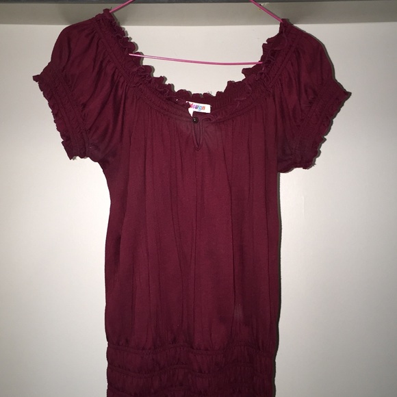 Short sleeve pheasant style blouse
