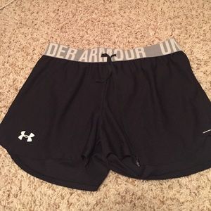 Under Armour active short