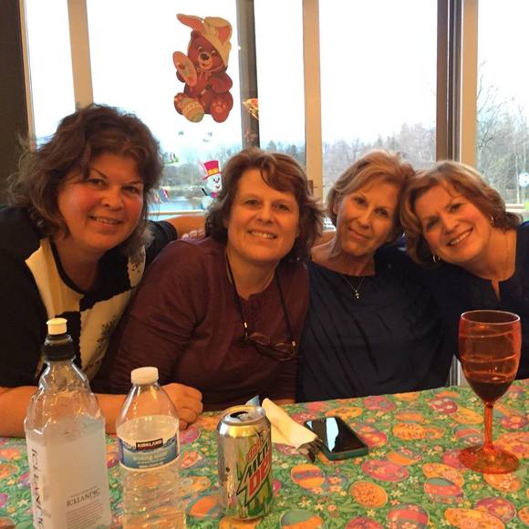 Meet your Posher, Julianne - Picture 1 of 1