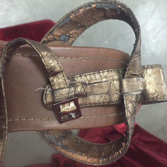 Sandals - Picture 2 of 2