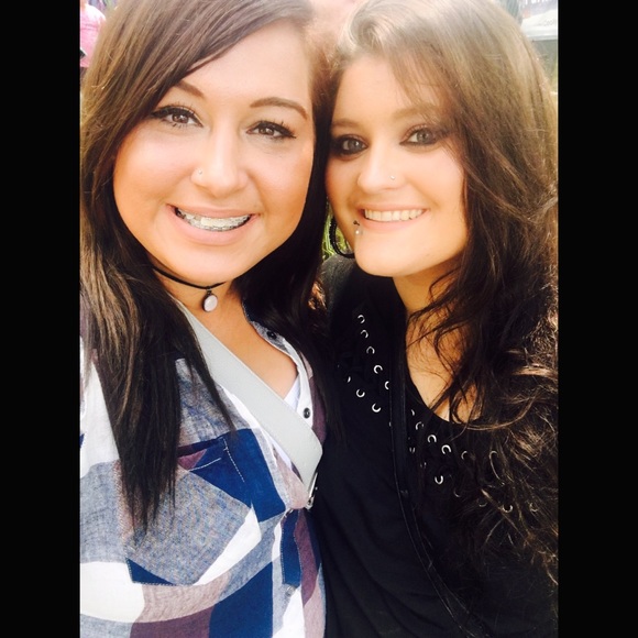 Meet your Posher, Autumn - Picture 2 of 3