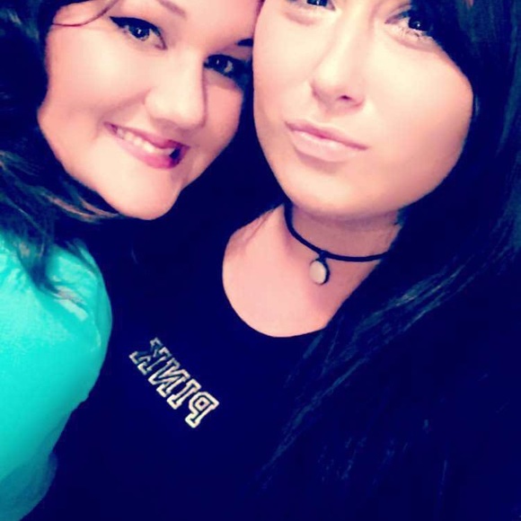 Meet your Posher, Autumn - Picture 3 of 3