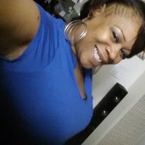 Meet your Posher, Curtisha