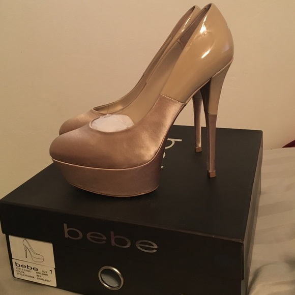 Brand new.  Bebe Rosario Beige size 7