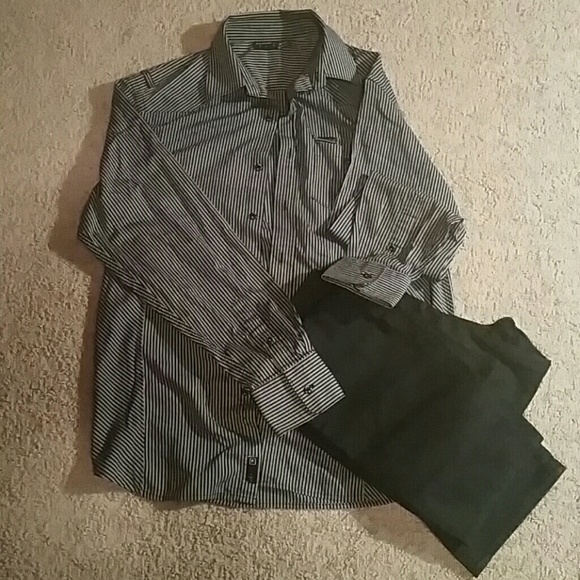 Men's long sleeve button shirt