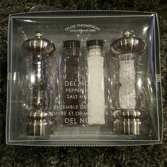 **SOLD** Salt & Pepper Mill Set