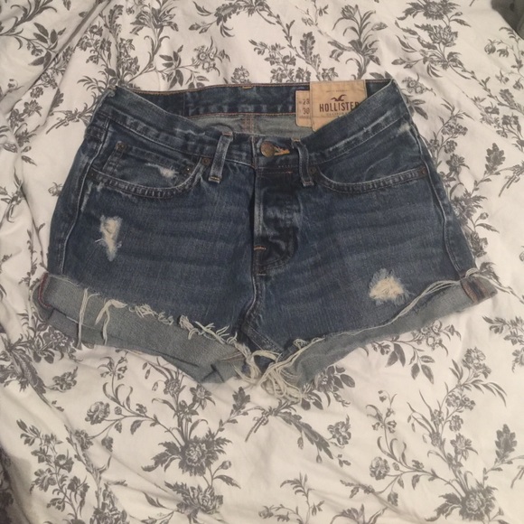 Hollister Boyfriend Shorts