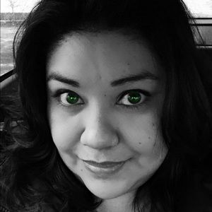 Meet your Posher, Hope